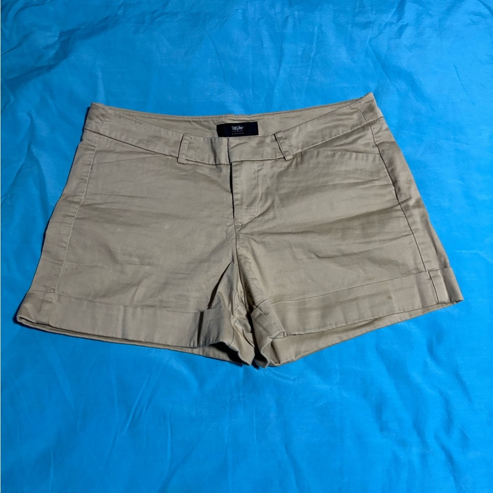 H&M Tan/Khaki Cuffed Shorts